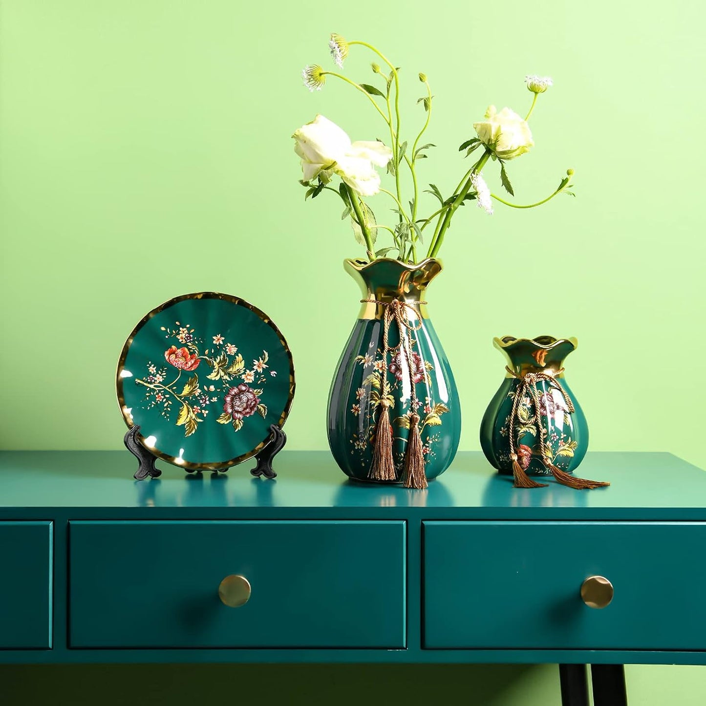 "Elevate Your Home Decor with This Stunning Set of 3 Chinese Ceramic Vases! 🌸✨ #HomeDecor #CeramicVases"